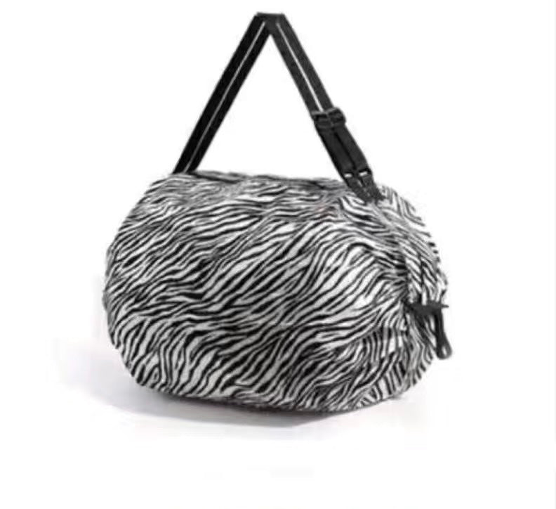Sac pliable à fermeture semi-automatique pour shopping et sortie (achat/prix par 2)