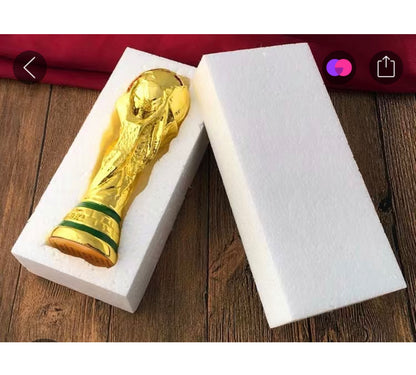 A notre Ouverture 🎬  La Coupe du monde, trophée de football Hercule, décoration maison de la gloire.