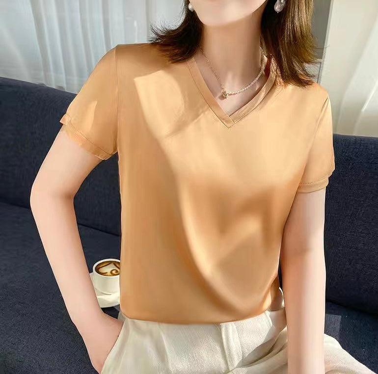 Women's natural silk t-shirt with short sleeves, V-neck