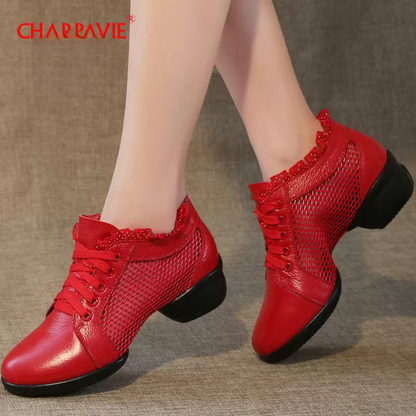 Soft calf leather shoes for artistic sport and walking leisure